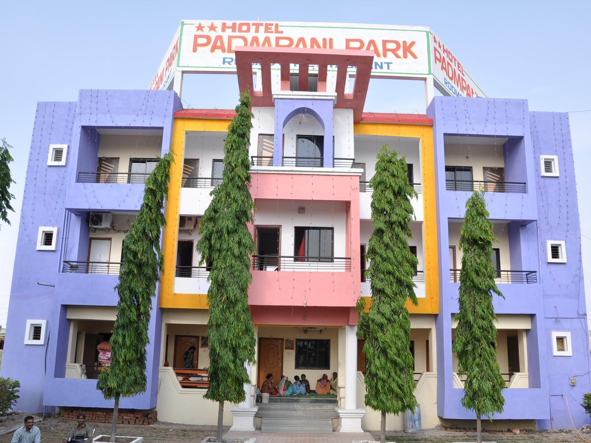 Hotel Padmapani Park ออรังกาบัด ภายนอก รูปภาพ